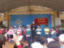 trao thuong cho lop.jpg - 